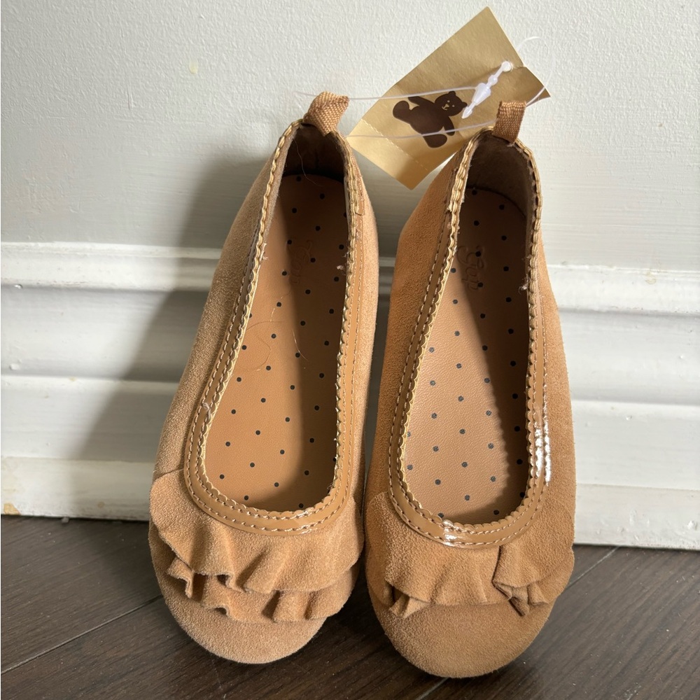 Slip on flat slip on shoes